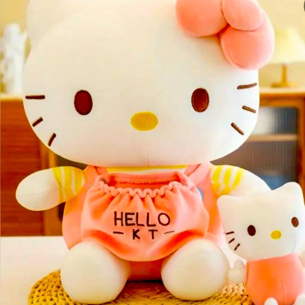 Hello Kitty Bed Decor